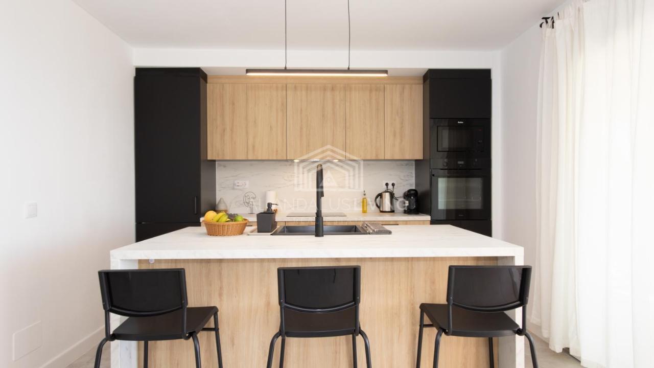 Panoramic Sea Views And Direct Access To The Beach From The Community In Torrenueva Lägenhet Málaga Exteriör bild